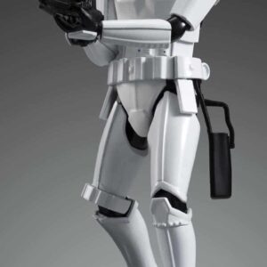 Stormtrooper Plastic Model Figure Star Wars Action Figure - 1:12 scale white model kit from Bandai - Image 3
